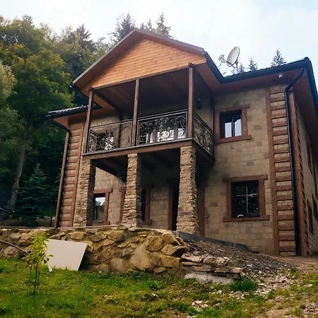 Casa de Férias Myslivecká - Lesní údolí Perštejn